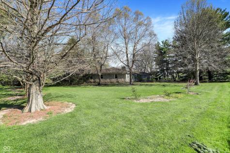 8101 Eaton Court Indianapolis IN 46239