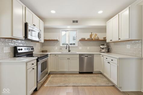2926 Brooks Bend Drive Carmel IN 46032