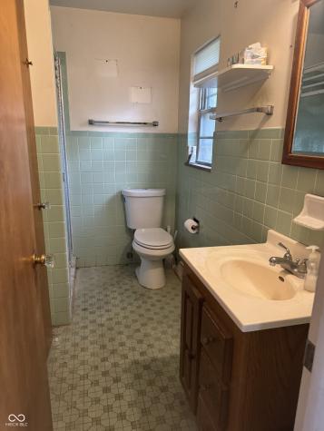 335 Woodhill Drive Indianapolis IN 46227