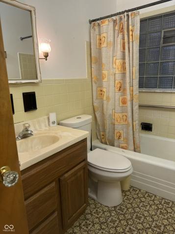 335 Woodhill Drive Indianapolis IN 46227