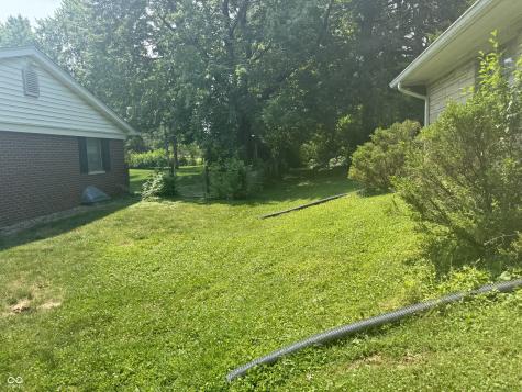 335 Woodhill Drive Indianapolis IN 46227
