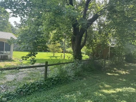 335 Woodhill Drive Indianapolis IN 46227
