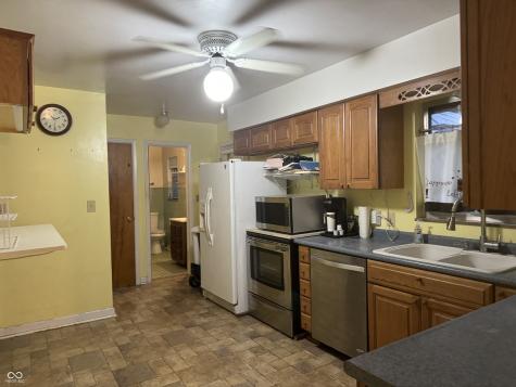 335 Woodhill Drive Indianapolis IN 46227