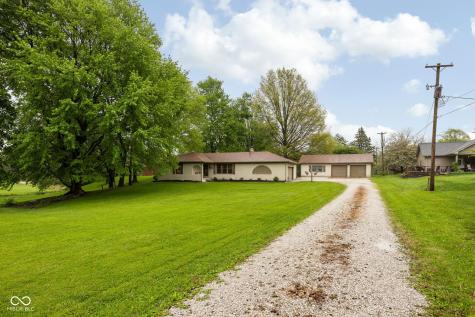 211 Hillview Drive Jamestown IN 46147