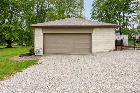 211 Hillview Drive Jamestown IN 46147