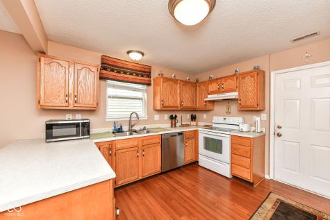 532 Bridgestone Drive Indianapolis IN 46231