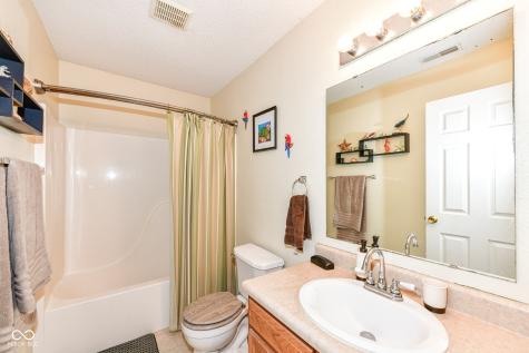 532 Bridgestone Drive Indianapolis IN 46231