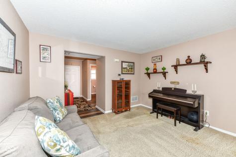 532 Bridgestone Drive Indianapolis IN 46231
