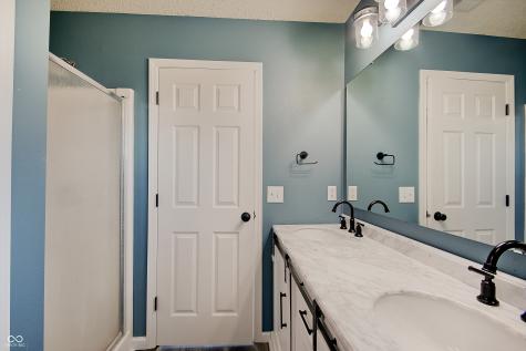 252 N Odell Street Brownsburg IN 46112