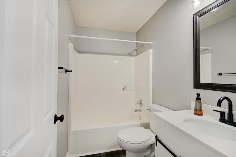 252 N Odell Street Brownsburg IN 46112