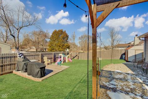 252 N Odell Street Brownsburg IN 46112