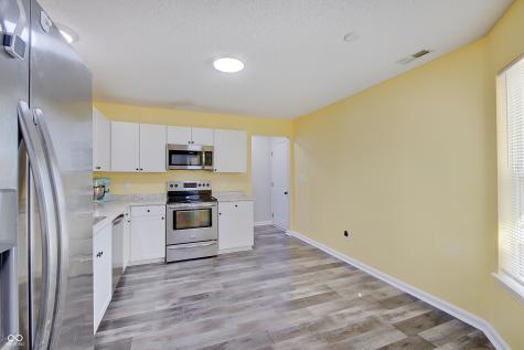 252 N Odell Street Brownsburg IN 46112