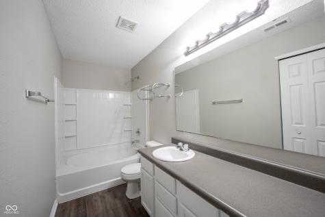 12632 Endurance Drive Fishers IN 46037