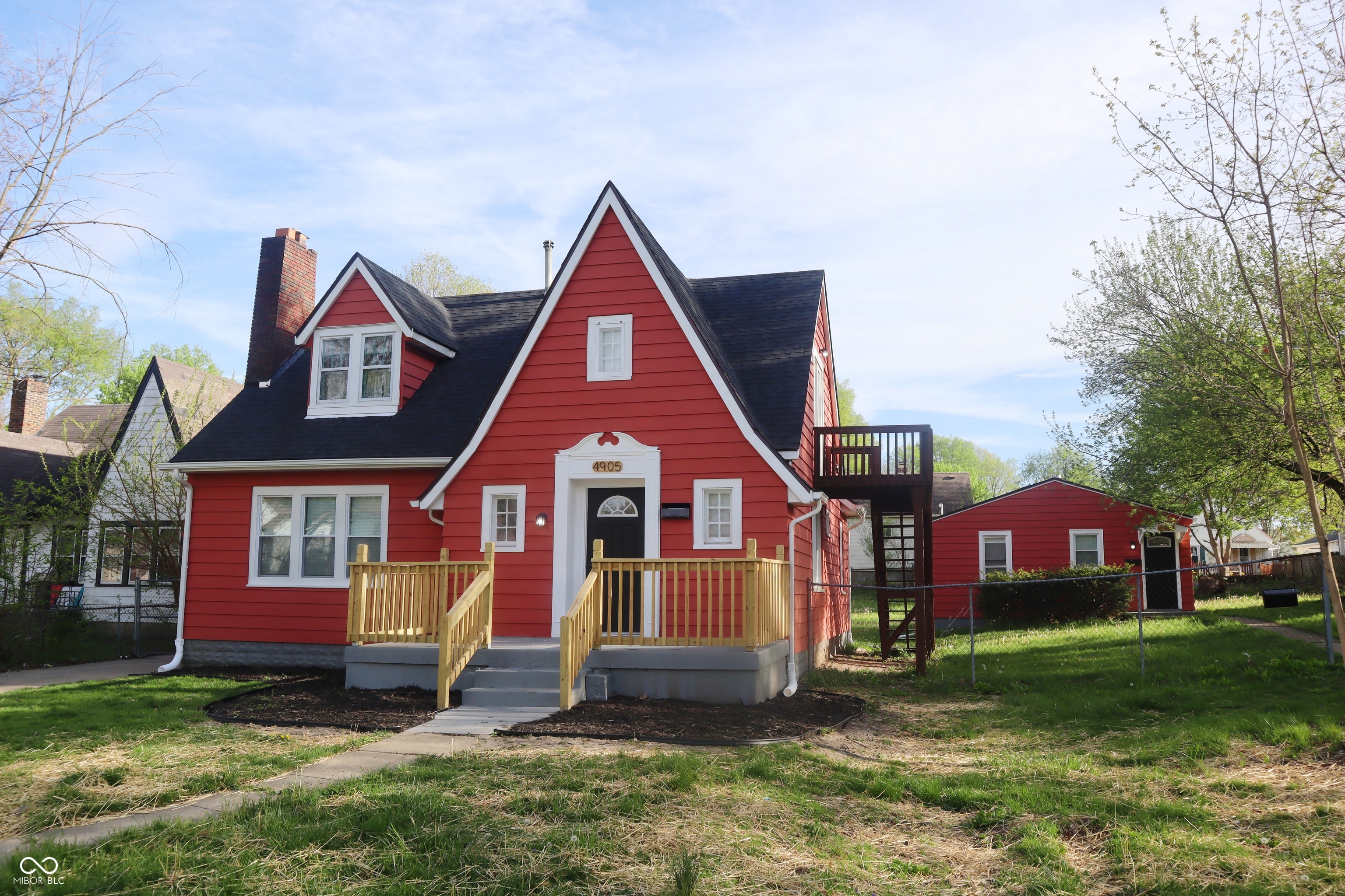 4901-4905 Orion Avenue Indianapolis IN 46201
