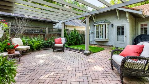 930 E 57th Street Indianapolis IN 46220