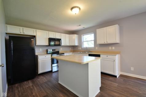5262 Bogey Drive Indianapolis IN 46235