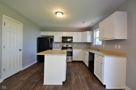 5262 Bogey Drive Indianapolis IN 46235