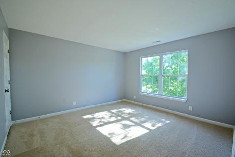 5262 Bogey Drive Indianapolis IN 46235