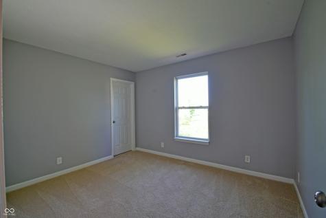 5262 Bogey Drive Indianapolis IN 46235