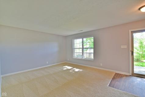 5262 Bogey Drive Indianapolis IN 46235