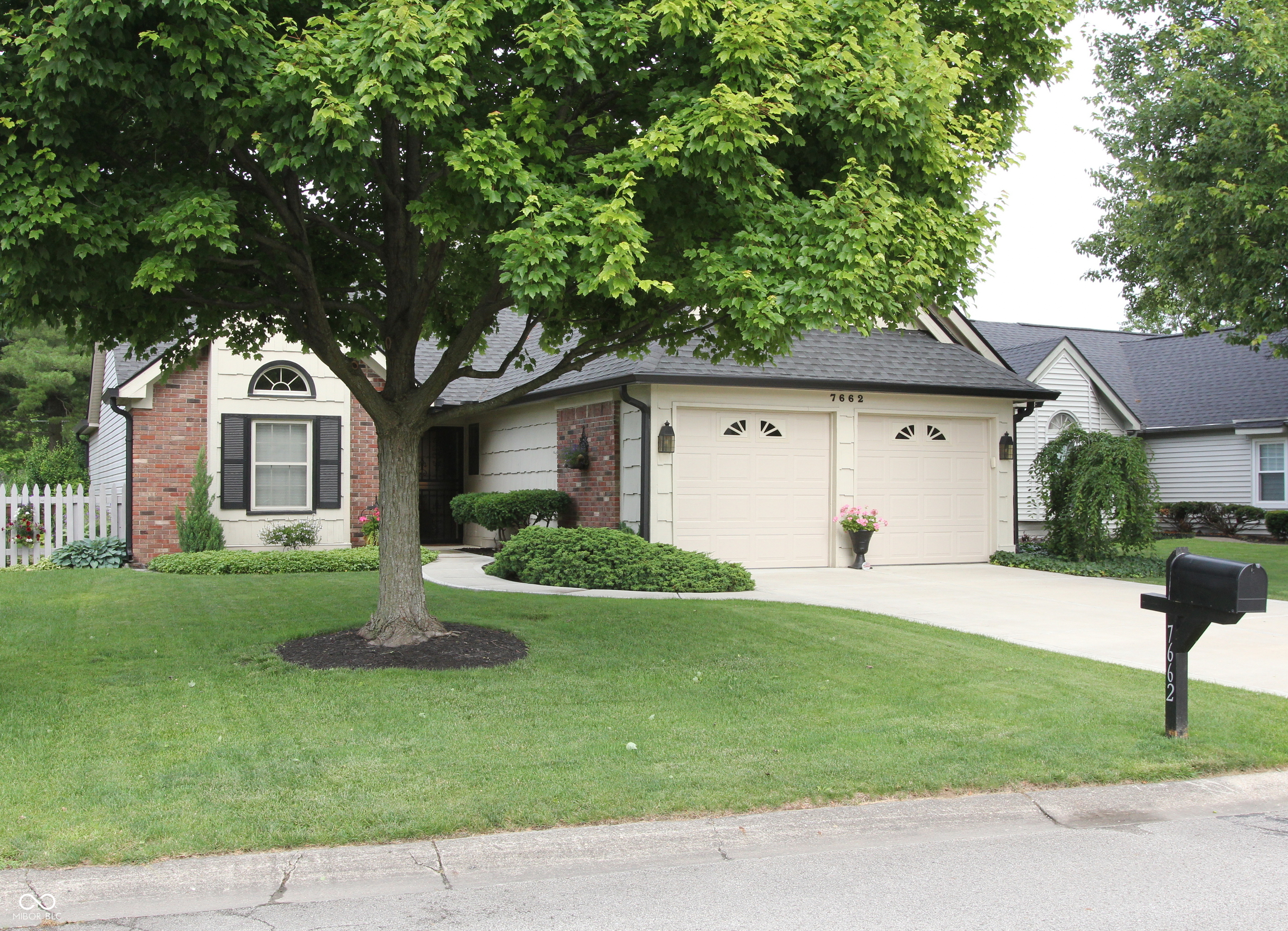 7662 Micawber Court Indianapolis IN 46256