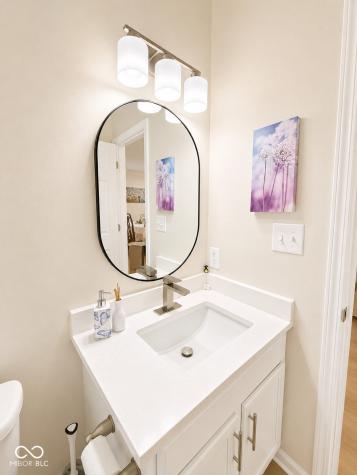 5872 Wintersweet Lane Whitestown IN 46075