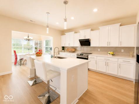 5872 Wintersweet Lane Whitestown IN 46075
