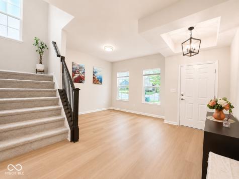 5872 Wintersweet Lane Whitestown IN 46075