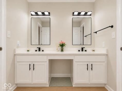 5872 Wintersweet Lane Whitestown IN 46075