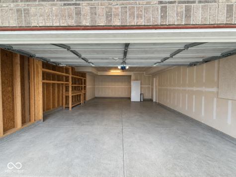 5872 Wintersweet Lane Whitestown IN 46075