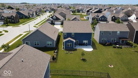 5872 Wintersweet Lane Whitestown IN 46075