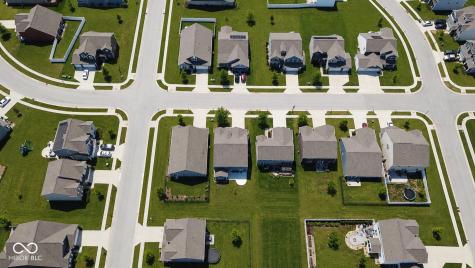 5872 Wintersweet Lane Whitestown IN 46075