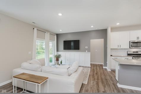 6465 Wasco Drive Whitestown IN 46075