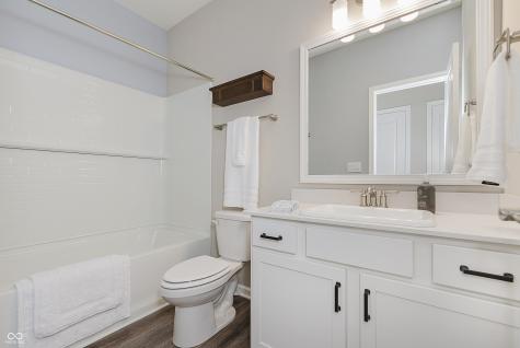 6465 Wasco Drive Whitestown IN 46075