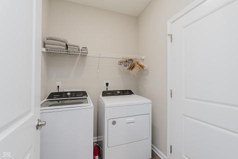 6465 Wasco Drive Whitestown IN 46075