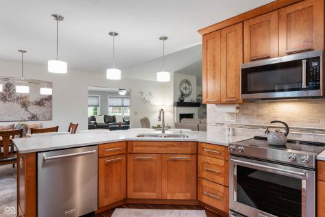1227 Pendle Hill Avenue Pendleton IN 46064