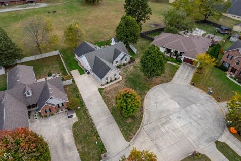 1227 Pendle Hill Avenue Pendleton IN 46064