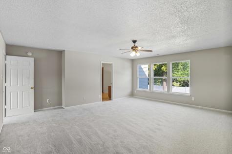 12890 Old Glory Drive Fishers IN 46037