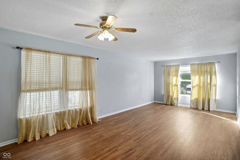 12890 Old Glory Drive Fishers IN 46037