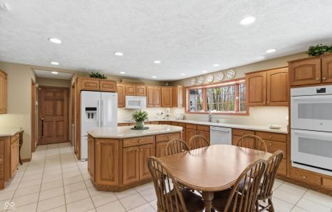 4841 Ariane Trail Columbus IN 47201