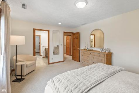 4841 Ariane Trail Columbus IN 47201