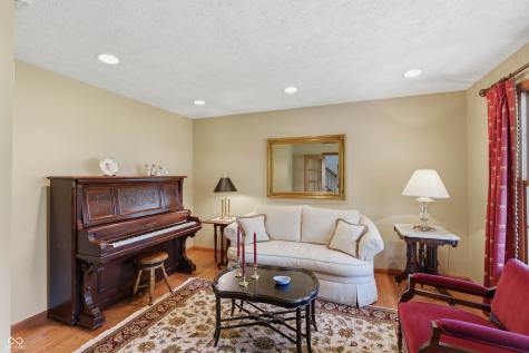 4841 Ariane Trail Columbus IN 47201
