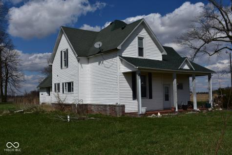 364 W 1650 N Summitville IN 46070