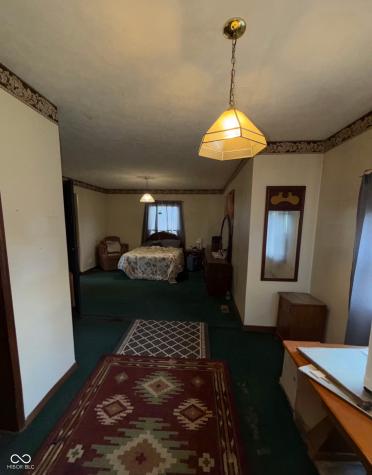 364 W 1650 N Summitville IN 46070
