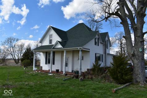 364 W 1650 N Summitville IN 46070