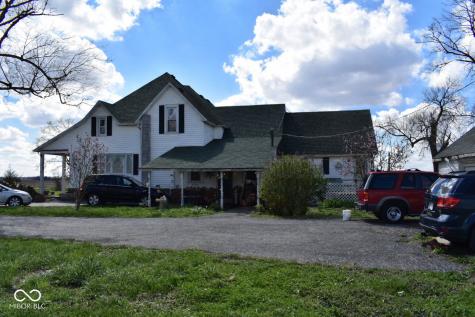364 W 1650 N Summitville IN 46070