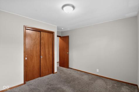 5941 Winston Drive Indianapolis IN 46226