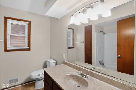 5941 Winston Drive Indianapolis IN 46226
