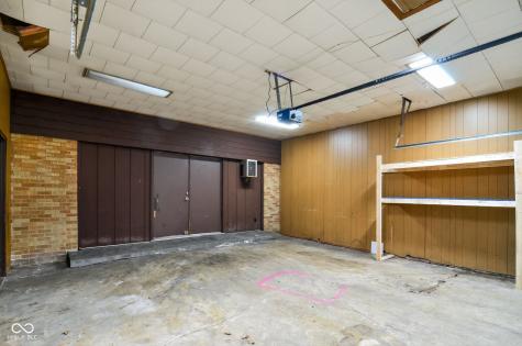 5941 Winston Drive Indianapolis IN 46226
