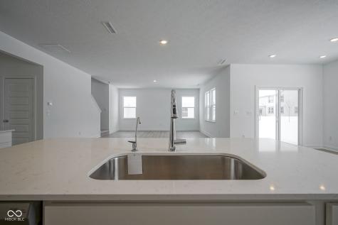 7600 Fallsworth Drive Avon IN 46123